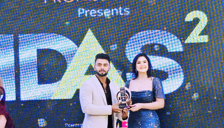 Subham Darjee – Felicitated with Indian Dazzling Award by Bollywood Diva Zareen Khan