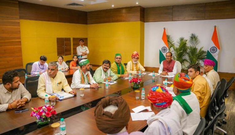 କୃଷକ ଓ କୃଷକ ସଂଗଠନମାନଙ୍କ ସହିତ ଆଲୋଚନା କରିଛନ୍ତି କେନ୍ଦ୍ରମନ୍ତ୍ରୀ ଶିବରାଜ ସିଂ ଚୌହାନ