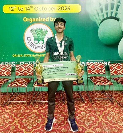ଅଲ୍‌ ଓଡ଼ିଶା ବ୍ୟାଡ଼ମିଣ୍ଟନ ଚାମ୍ପିୟନ୍‌ ସିପ୍‌ରେ ବଲାଙ୍ଗିରର ଦିବ୍ୟମ୍‌ଙ୍କ କମାଲ୍‌