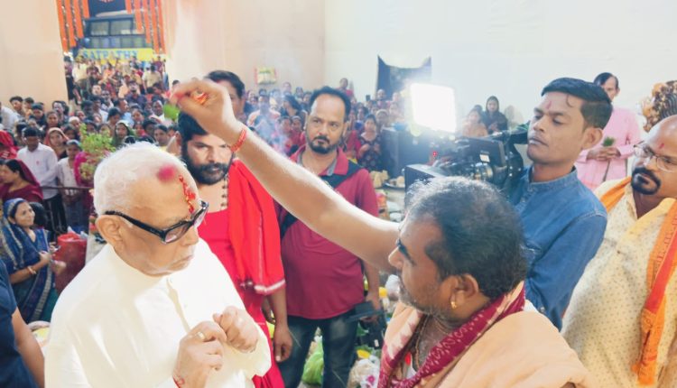 ଶାରଦୀୟ ପୂଜା ଅବସରରେ ମାଁଙ୍କ ଦର୍ଶନ କଲେ ନରସିଂହ